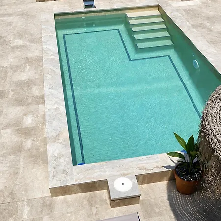 Hébergement de vacances Casa Fleming Con Piscina Privada *